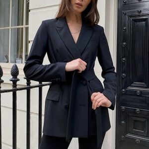 Aritzia Babaton Samuel Belted Blazer